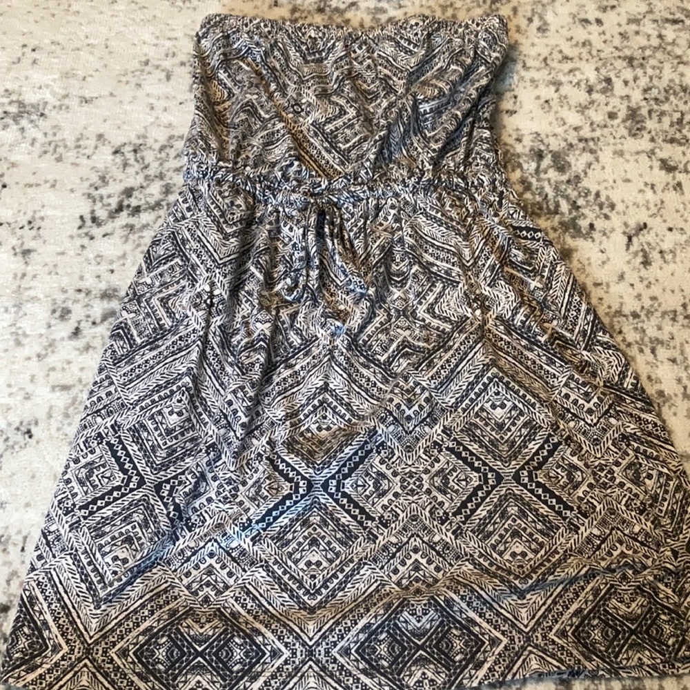 Sleeveless summer dress